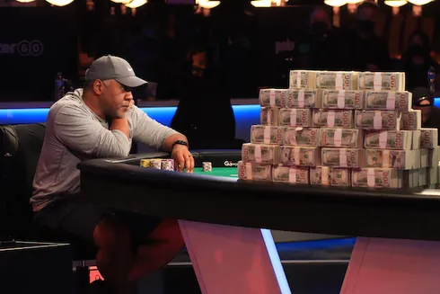 George Holmes não foi campeão, mas tem muito a comemorar na WSOP (foto: Diego Ribas/PxImages)
