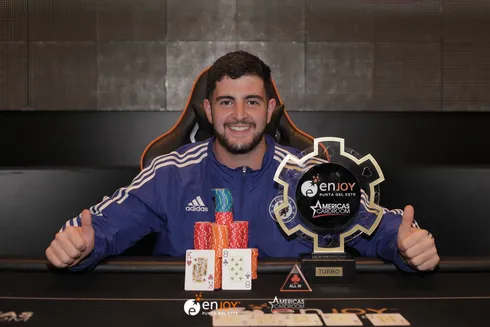 Facundo Chehadeh foi o primeiro coroado no Enjoy Poker Tour
