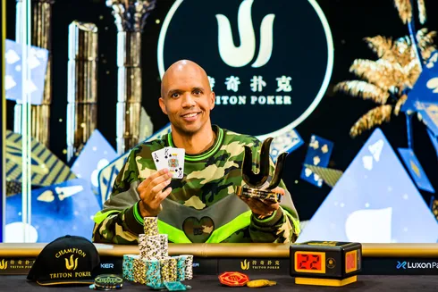 Phil Ivey segue dominando disputas de Short Deck (Foto: Triton Series)
