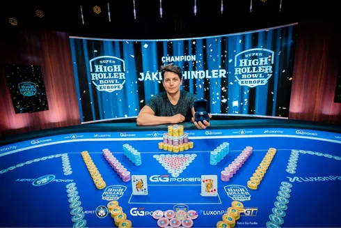 Jake Schindler – campeão do Super High Roller Bowl Europa
