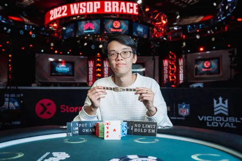 Lok Chan faturou o primeiro bracelete da carreira
