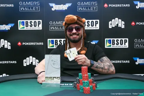 Elvis Renan, campeão do Start-Up do BSOP Gramado
