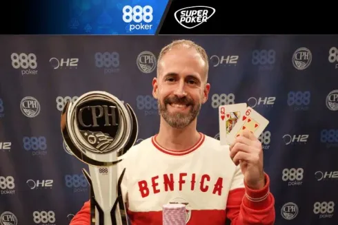 Leonardo Raja, campeão do Main Event do CPH
