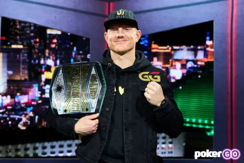 Jason Koon derrotou o "Poker Brat" e conquistou o cinturão (Foto: PokerGO)
