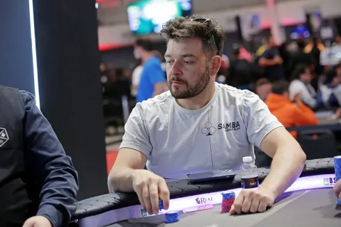 Fabiano Kovalski tem o maior stack verde e amarelo no PokerStars
