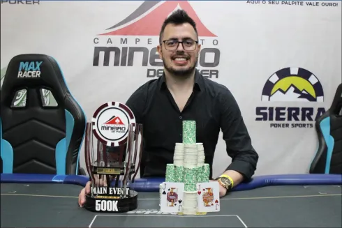 Lucas Nangino, campeão do Main Event do CMP
