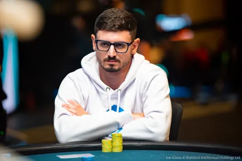 Allan Mello é o último representante brasileiro no Main Event do PCA
