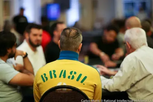 Brasileiros se destacaram na reta do poker online
