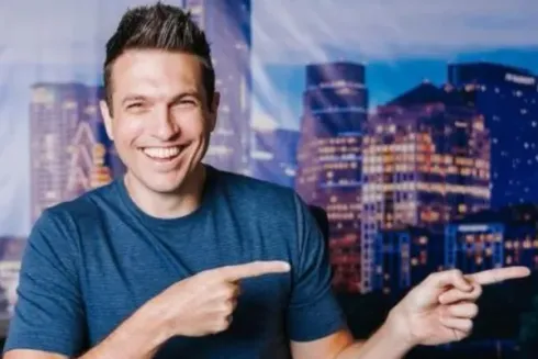 Doug Polk não tinha visto suas cartas até o river (Foto: Reprodução/Instagram @dougpolkpoker)
