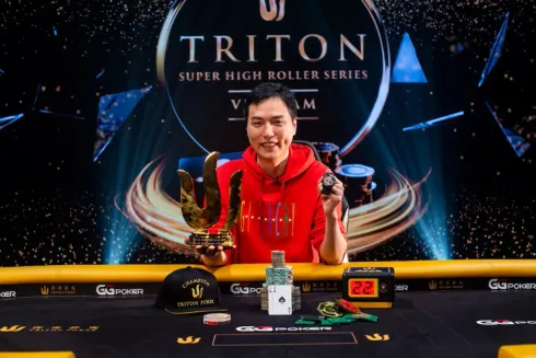 Aaron Zang bateu Michael Zhang no heads-up (Foto: Triton Poker)
