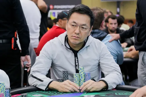 Alexandre Sako, chip leader do Dia 1A do Main Event do BSOP São Paulo
