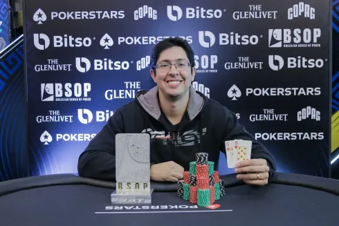 Rafael Perri, campeão do Progressive KO do BSOP São Paulo
