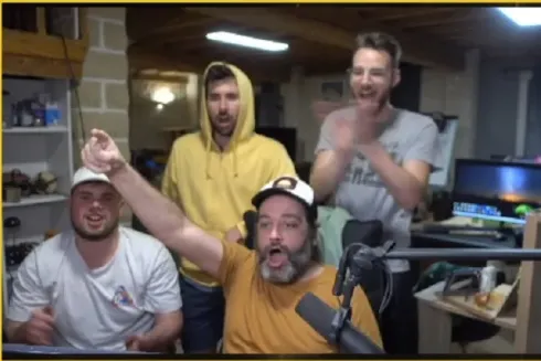 "zChance44" e sua turma fizeram a festa (Foto: Reprodução/Twitch)
