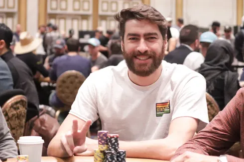 Bruno Desimoni passou com o 12º maior stack do Dia 1B
