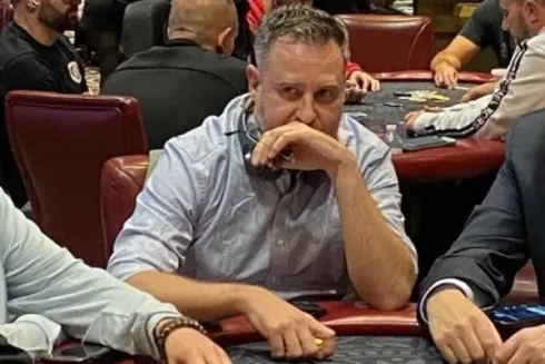 Hal Rotholz economizou no buy-in e forrou alto (foto: WSOP)
