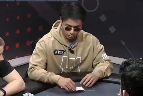 Ethan Yau, o "Rampage", largou AQo em mesa final na WSOP
