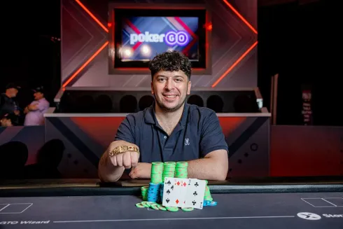 Matthew Parry conquistou o primeiro bracelete da carreira (Foto: WSOP)
