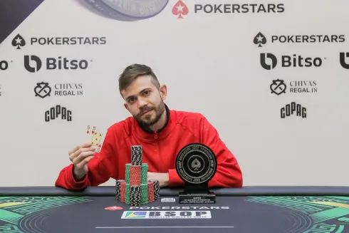 Leonardo Zupo foi campeão do Start-Up Mystery KO do BSOP Winter Millions
