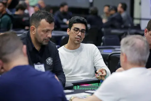 Pablo Brito avançou com o terceiro maior stack
