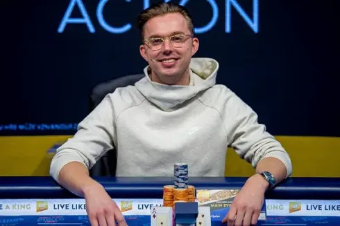 Paulius Vaitiekunas, campeão do GGMillion$ Main Event (Foto: Kings Casino)
