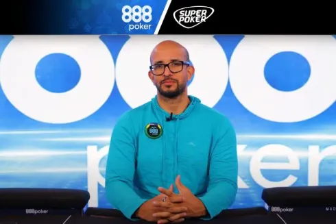 Alexandre Mantovani deu dicas de ouro (Foto: Reprodução/YouTube 888poker)
