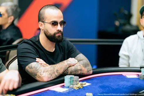 Ramon Kropmanns representou o Brasil na reta final do Eureka Main Event
