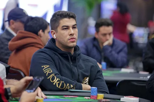 Victor Teixeira lidera os brasileiros vivos no Sunday Million
