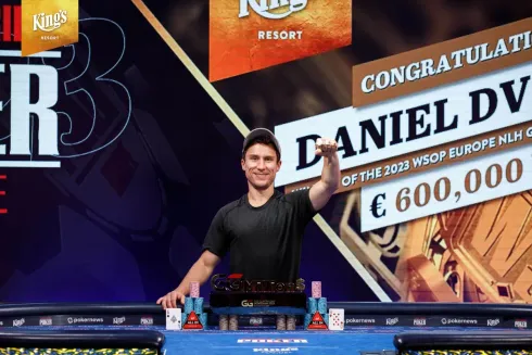 Daniel Dvoress faturou seu primeiro bracelete no live (Foto: WSOP)
