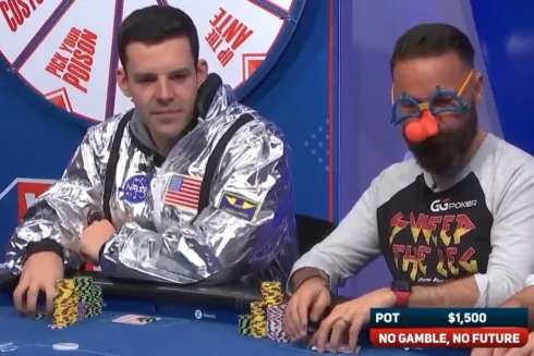 Kevin Martin e Daniel Negreanu disputaram um potão no No Gamble, No Future (Foto: Reprodução/Twitter @PokerGO)
