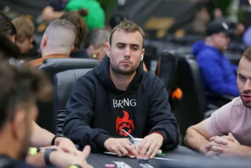 Juan Barattini está fazendo até multitable no BSOP Millions
