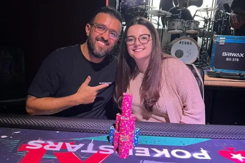 André Akkari e Lali Tournier decidiram o torneio da Neymar Series of Poker (Reprodução/Instagram @lalitournier)
