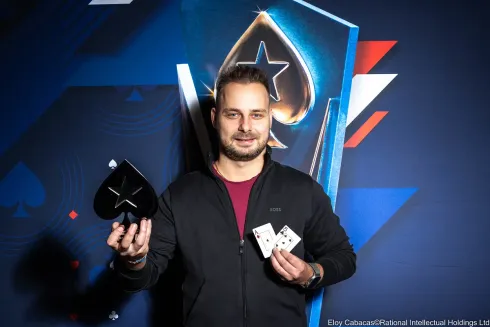 Tamas Adamszki, campeão do Evento #4 do EPT Praga
