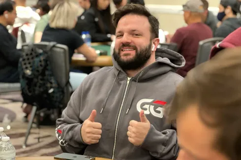 Vitor Dzivielevski juntou um bom stack para o Dia 2
