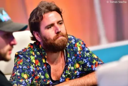 Daniel Neilson foi eliminado pouco depois do erro na WSOP Paradise (Foto: PokerNews)
