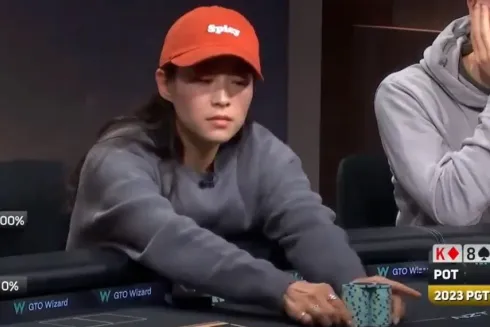 Arden Cho mostrou coragem e forçou o fold da melhor mão (Reprodução/Twitter PokerGO)
