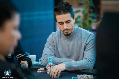 Felipe Ketzer caiu no 3-handed do Main Event (Foto: Merit Poker)
