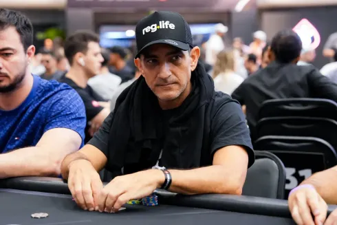 Carlos Velloso jogou mais de 23 mil torneios no PokerStars em 2023
