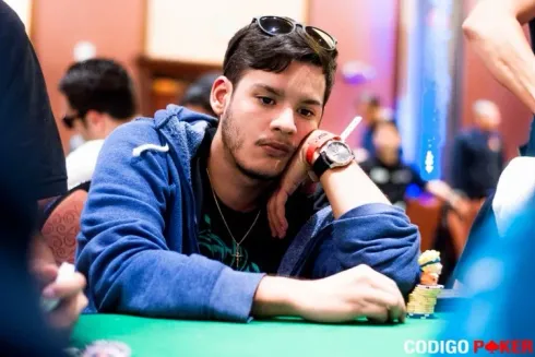 José Alberto Angulo garantiu espaço no LAPT Panamá (Foto: CodigoPoker)
