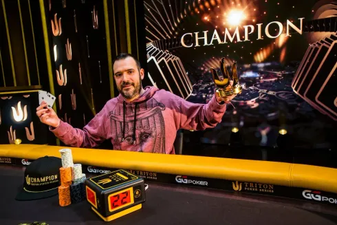 Dimitar Danchev, campeão do Evento #7 da Triton Jeju (Foto: Triton Poker)
