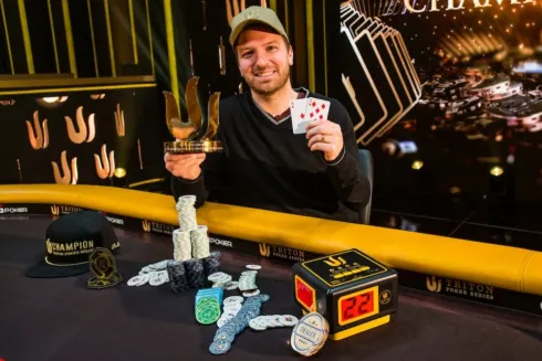 Mike Watson teve um desempenho avassalador no torneio (Foto: Triton Poker)
