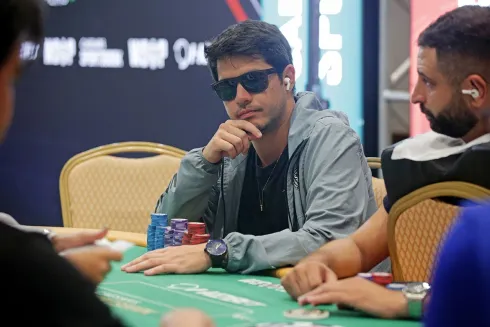 Caio Ozawa foi colocado para pensar na WSOP Brazil
