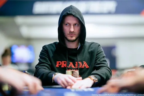 Marcos Kenne encheu o bolso no EPT Barcelona
