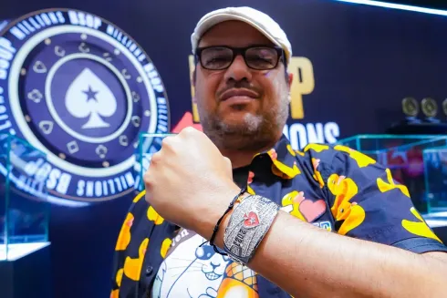 José Heraldo "Rádio" levou o bracelete de Campeão Brasileiro de Omaha
