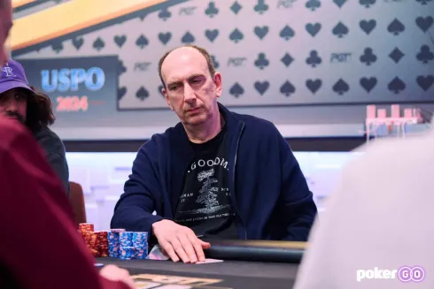 Erik Seidel puxou a fila no torneio em Las Vegas (Foto: PokerGO)
