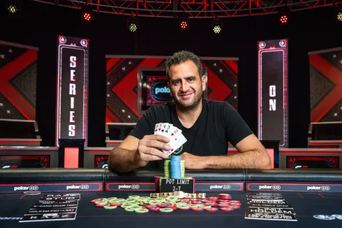 Robert Mizrachi igualou o número de títulos do irmão (Foto: WSOP)
