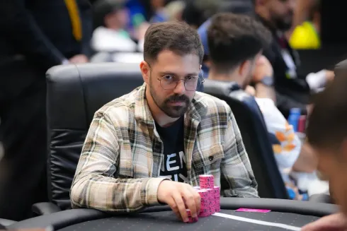 Felipe Boianovsky caiu para Arsenii Malinov na FT do GGMillion$
