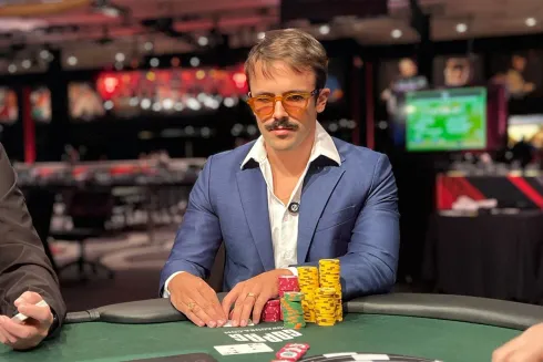 Yuri Martins ampliou o recorde brasileiro de mesas finais na WSOP em Las Vegas
