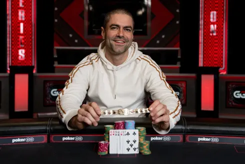 James Obst conquistou seu segundo bracelete (Foto: WSOP)
