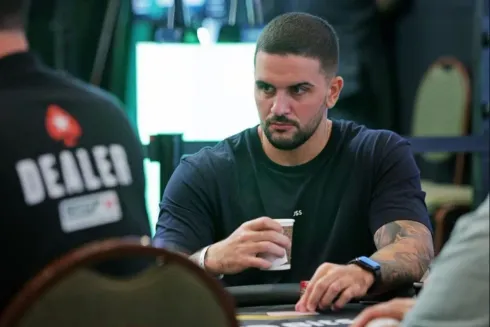 Eduardo Dantas tem o maior stack da decisão
