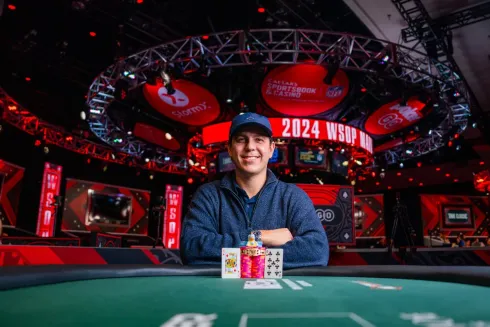 Matthew Lambrecht capturou sua priemeira pulseira (Foto: WSOP)
